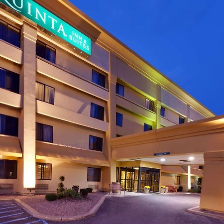 La Quinta By Wyndham Plattsburgh Hotel Buitenkant foto