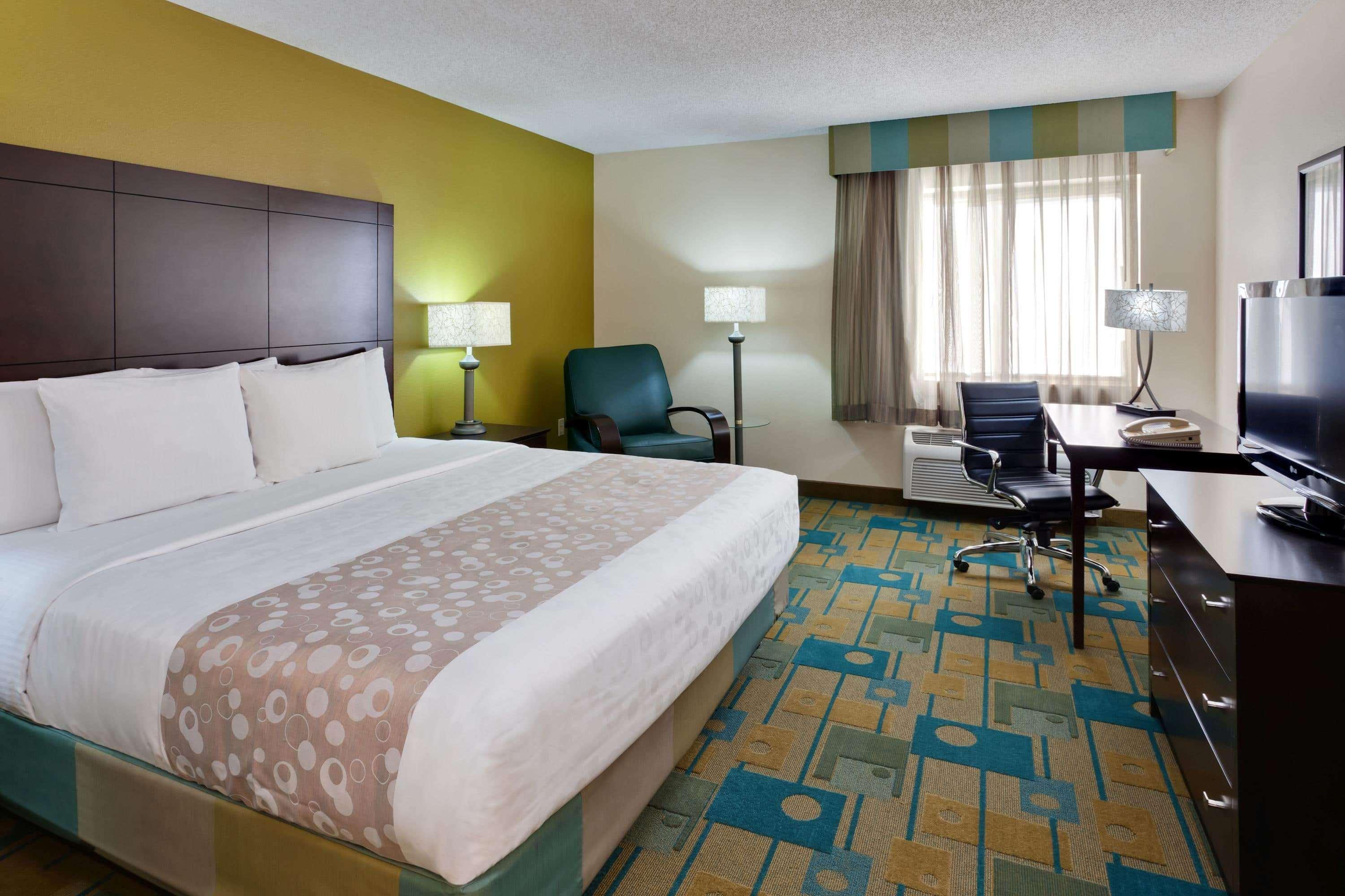 La Quinta By Wyndham Plattsburgh Hotel Buitenkant foto