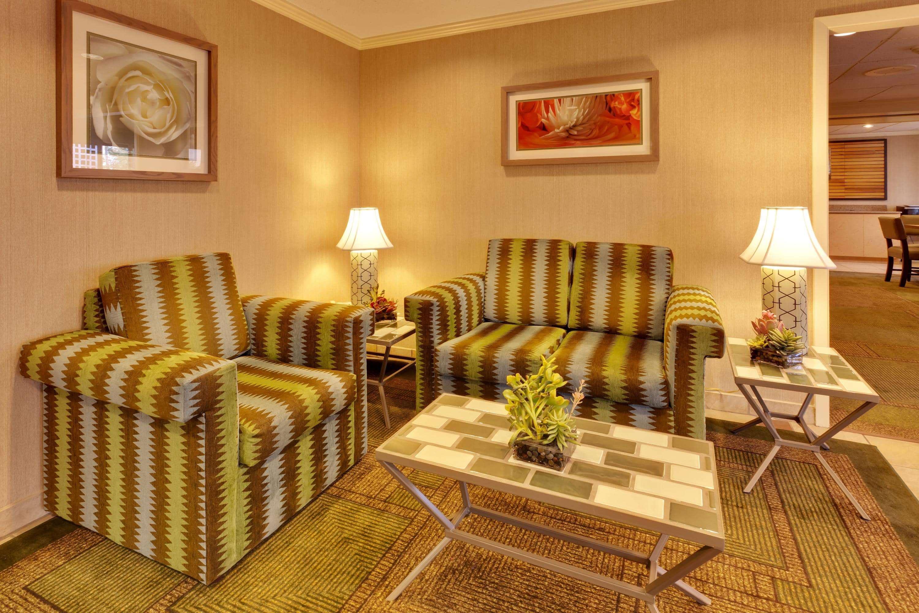 La Quinta By Wyndham Plattsburgh Hotel Buitenkant foto