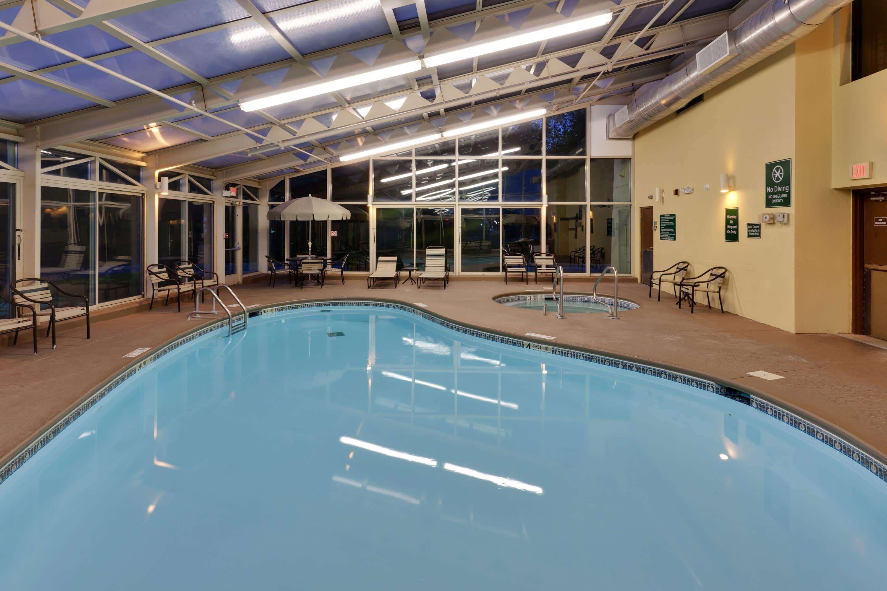 La Quinta By Wyndham Plattsburgh Hotel Buitenkant foto