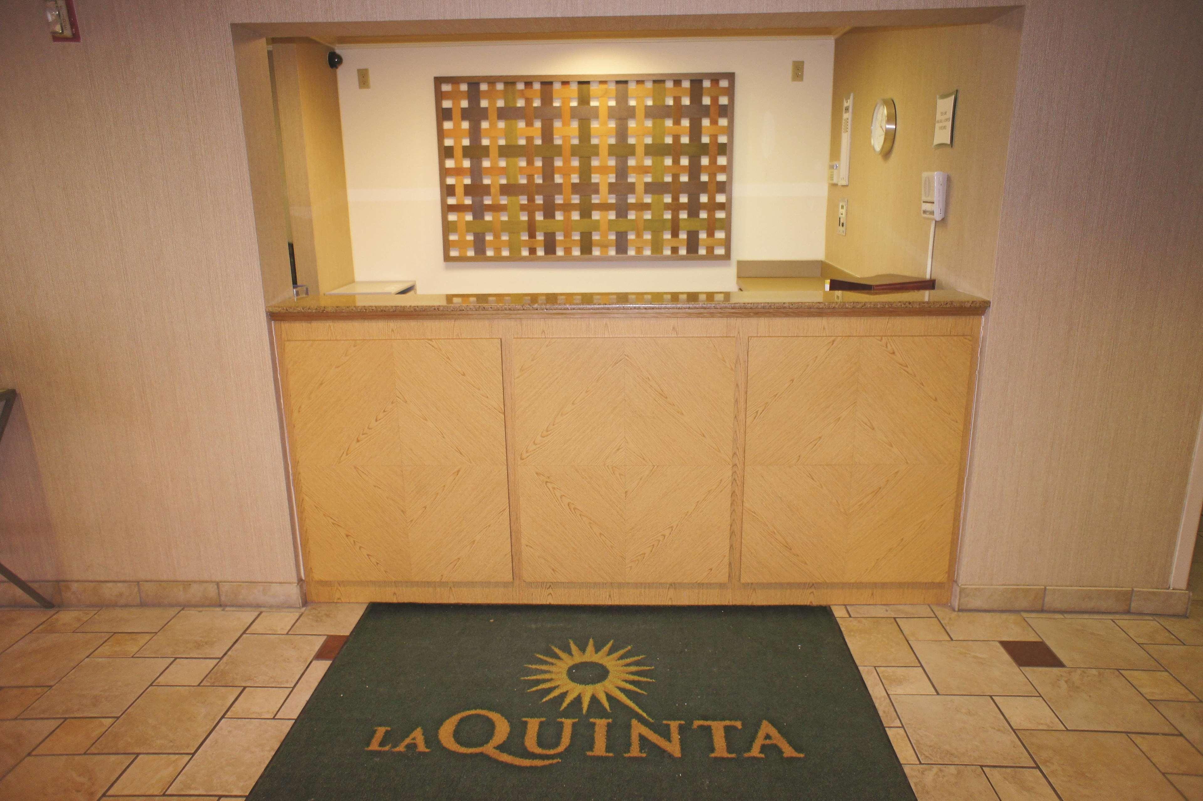 La Quinta By Wyndham Plattsburgh Hotel Buitenkant foto