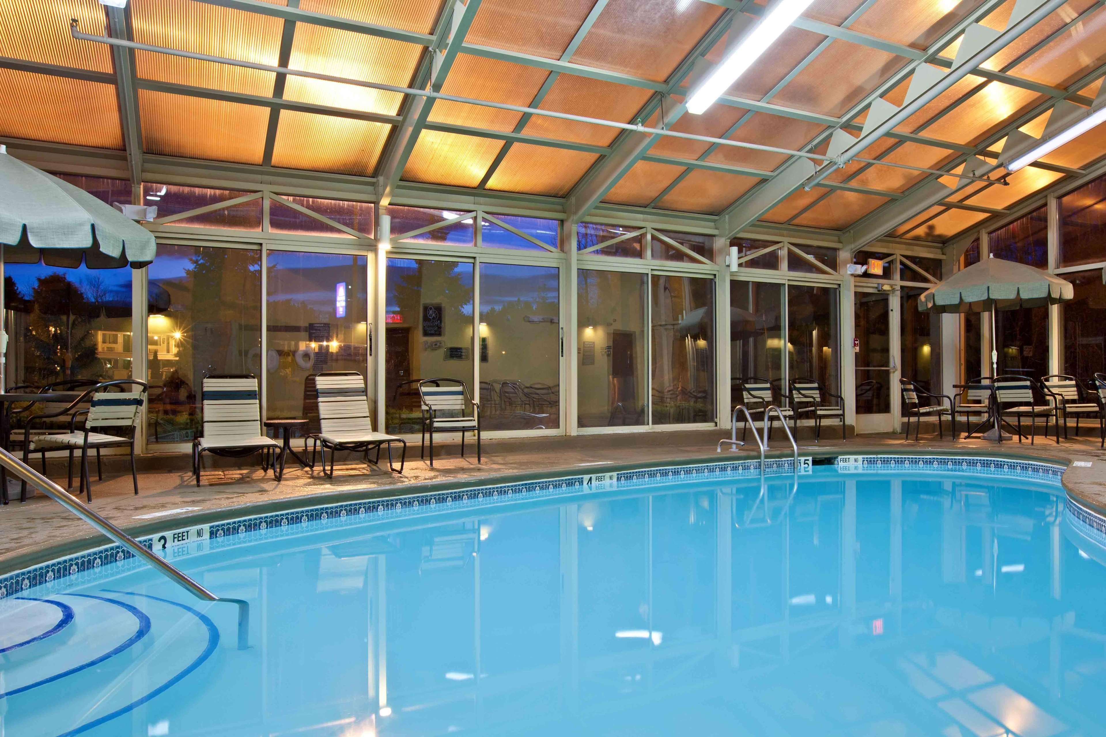 La Quinta By Wyndham Plattsburgh Hotel Buitenkant foto